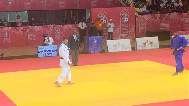 رمضان درويش يحقق