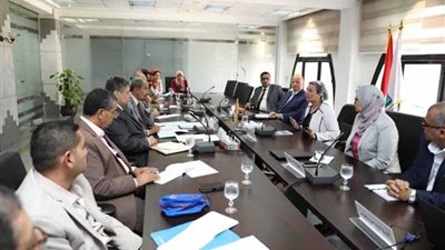 وزير البيئة تفاجئ نقطة تجميع المخلفات بالفسطاط