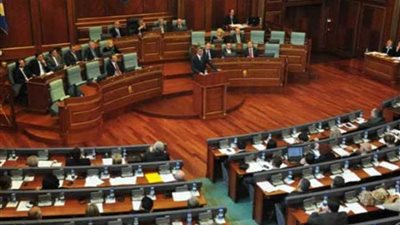 مشرعو كوسوفو يصوتون لصالح حل البرلمان وإجراء انتخابات مبكرة