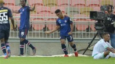 أهلي جدة يسقط في فخ التعادل مع العدالة 1-1 في الجولة الافتتاحية للدوري السعودي