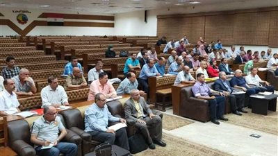 محافظ البحيرة: مهلة أسبوع وسحب أراضي أملاك الدولة من غير الجادين