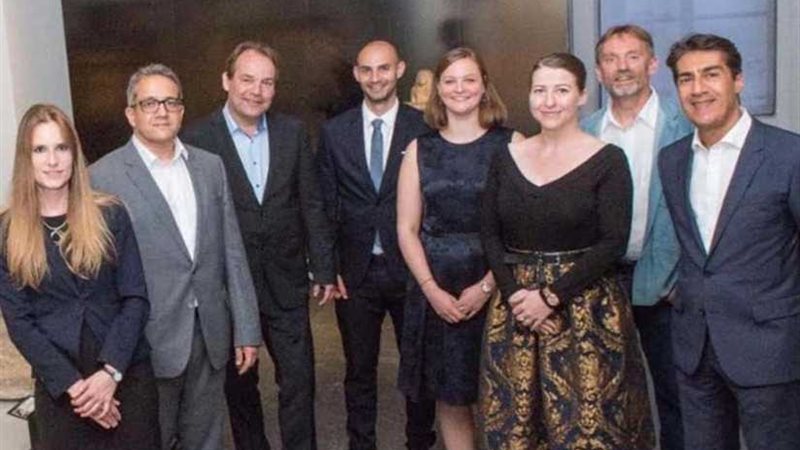 وزير الآثار يزور