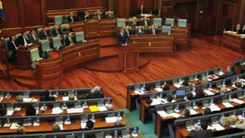 مشرعو كوسوفو يصوتون