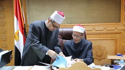 وكيل الأزهر يعتمد نتيجة الشهادتين الابتدائية والإعدادية للدور الثاني