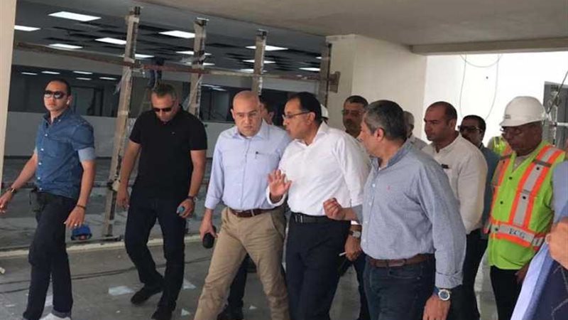 رئيس الوزراء يتفقد