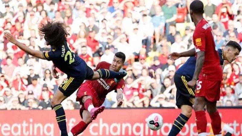 رأسية ماتيب في أرسنال