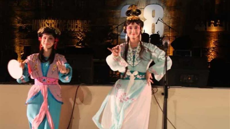 فلكلور الصين يلفت