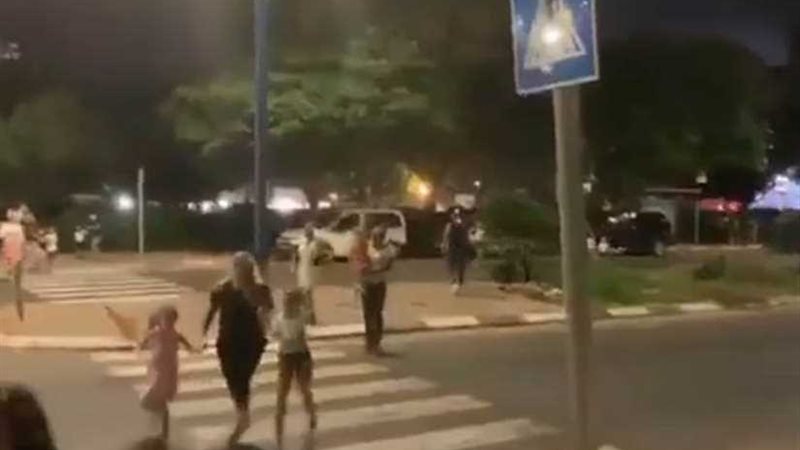 شاهد.. إصابات وهلع