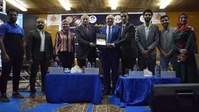 مستشار وزير التعليم العالي يشارك بملتقى الأنشطة الطلابية لجامعة المنصورة