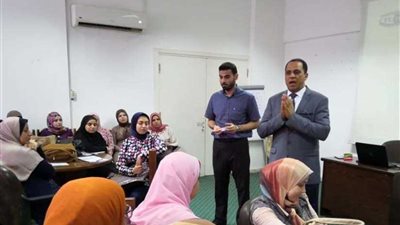 تطوير برامج تنمية قدرات العاملين بجامعة دمنهور