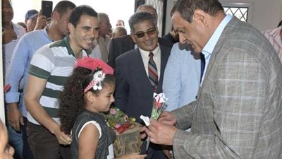 اللواء هشام آمنة يفتتح مكتب خدمة تموين بقرية محلة بشر بالبحيرة (صور)