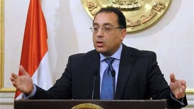 رئيس الوزراء يؤكد أهمية حل وتسوية المديونيات بين شركات المياه والكهرباء