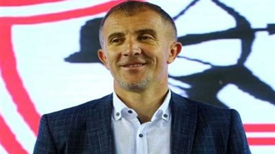 ميتشو يستقر على تشكيل الزمالك أمام المقاصة