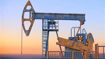 ارتفاع أسعار النفط مع انحسار مخاوف الركود وانخفاض المخزون الأمريكي