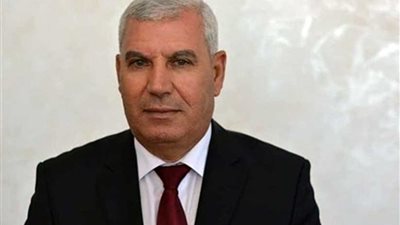 محافظ مطروح يشيد بإعادة تطوير وصيانة 22 سيارة نقل مياه لخدمة الأهالي