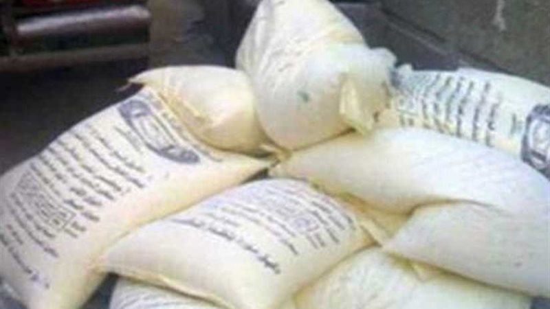 ضبط 2.7 طن دقيق مدعم