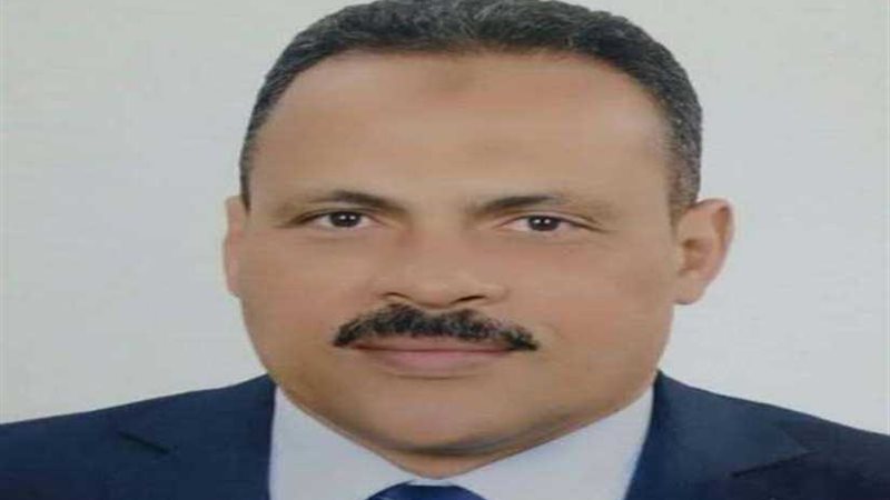 الأشموني سكرتيرًا