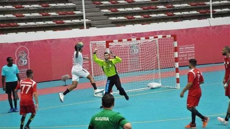 منتخب اليد يكتسح