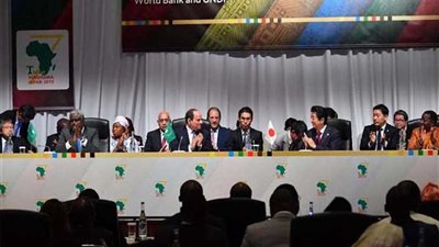 موجز الرابعة..نشاط مكثف للرئيس السيسي في قمة 