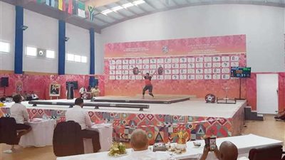 سمر حبشي تفوز بذهبيتين وفضية في منافسات رفع الأثقال بدورة الألعاب الإفريقية