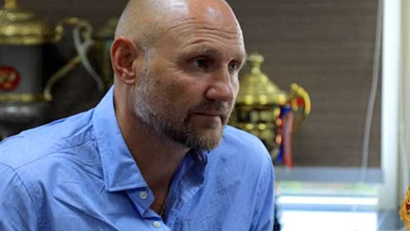 ليندجرين: يد الأهلي