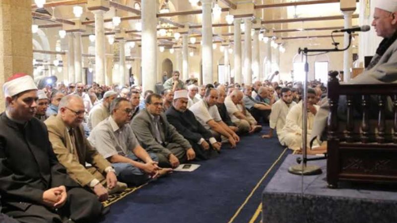 الإمام الأكبر يعزي