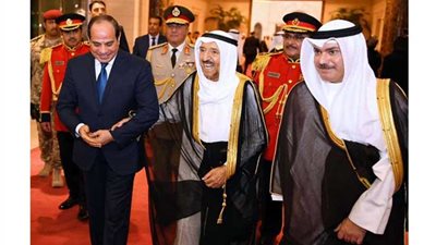 الرئيس السيسي يصل قصر بيان في مستهل زيارته للكويت