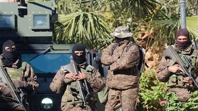تونس.. مقتل ضابط و3 إرهابيين في تبادل لإطلاق النار بالقصرين