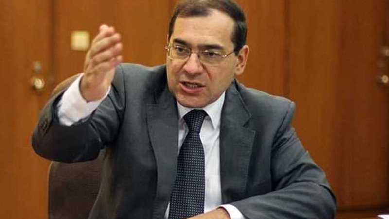 البترول: حفر 10 آبار