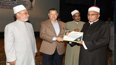 تكريم أوائل الشهادات الأزهرية ببني سويف