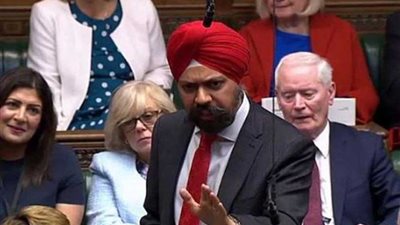 نائب سيخي يهاجم رئيس وزراء بريطانيا بسبب 