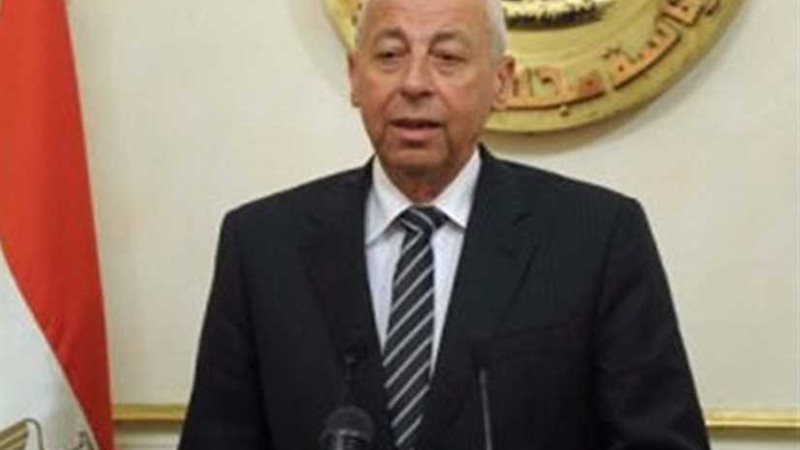 محافظ أسوان يوجه