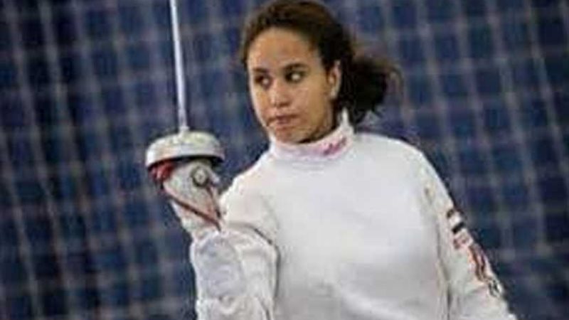 نون النسوة الذهبية