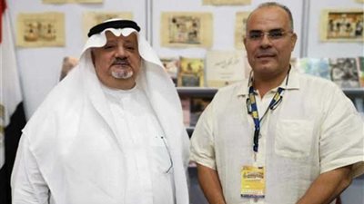 السفير السعودي بجاكرتا يزور الجناح المصري بمعرض إندونيسيا الدولي للكتاب