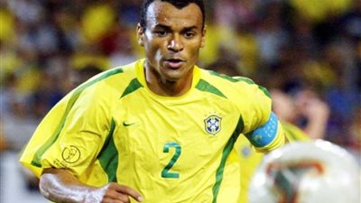 وفاة نجل كافو أسطورة البرازيل أثناء لعبة الكرة