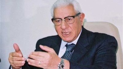 عاجل.. «الأعلى للإعلام» يحظر استيراد أو استئجار أجهزة بث من غير الجهات الثلاث المالكة لهذا الحق