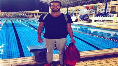 بعيدا عن الإنجازات .. الجانب الآخر في حياة تمساح السباحة المصرية