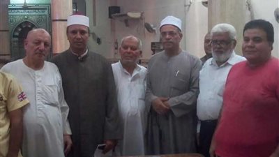 توزيع أول دفعة لصكوك لحوم أضاحي ؤ بمسجد الهنا بشبرا الخيمة