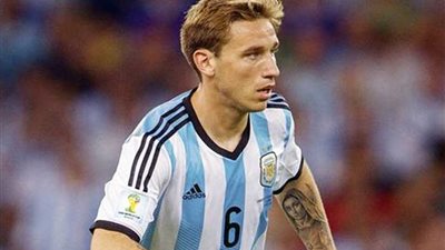 الأرجنتيني بيليا يفكر في ترك ميلان يناير المقبل