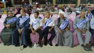 مياه أسيوط تكرّم الموظفين وأبناء العاملين المتفوقين في 