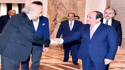 الرئيس السيسي يؤكد حرص مصر على سلامة وأمن واستقرار لبنان