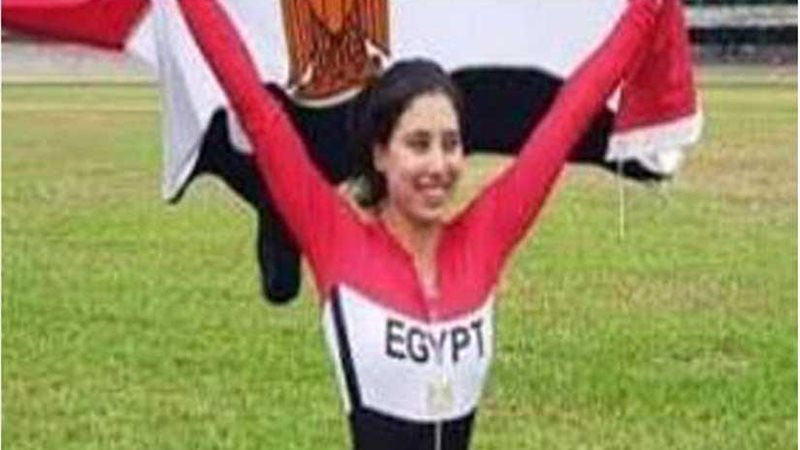 نون النسوة الذهبية