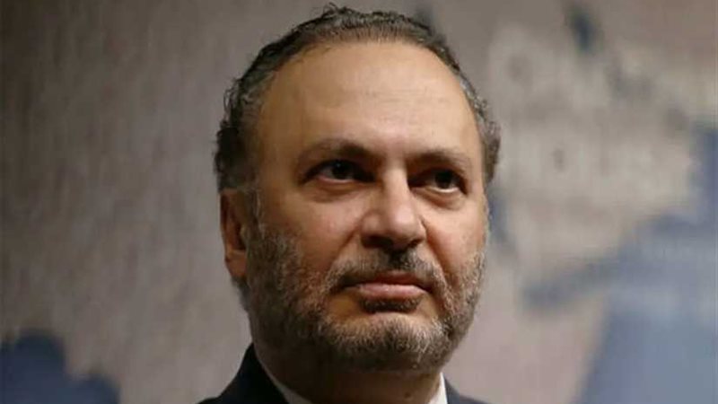 قرقاش: الإمارات تقف