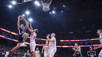 الأرجنتين تفوز على بولندا في مونديال السلة