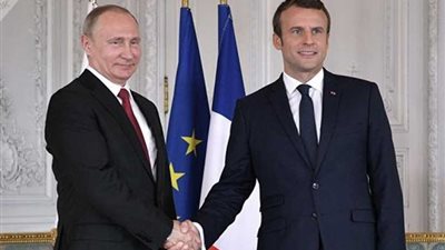 بوتين وماكرون يبحثان هاتفيا الملفين الأوكراني والإيراني