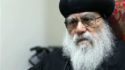 نجاة مطران البحيرة من حادث سير أثناء توجهه إلى دير السريان