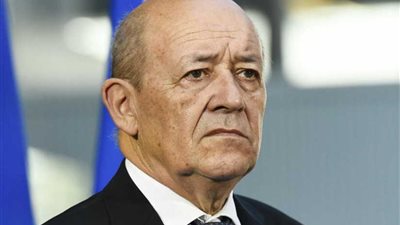 فرنسا: من المبكرر للغاية رفع العقوبات المفروضة على روسيا