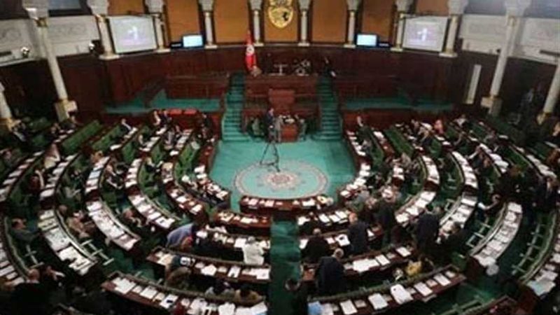 انطلاق بث أولى المناظرات