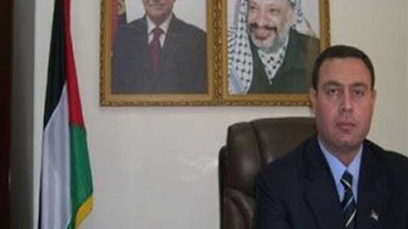 اللوح يؤكد ضرورة