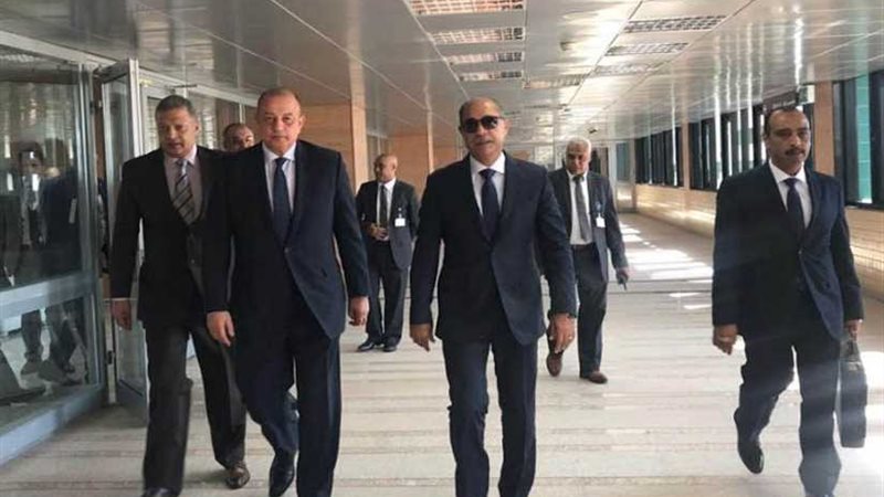 وزير الطيران المدني